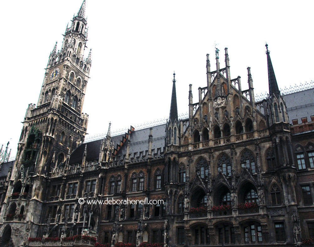 Germany, Rathaus-Glockenspiel, Munich, 16x20 print