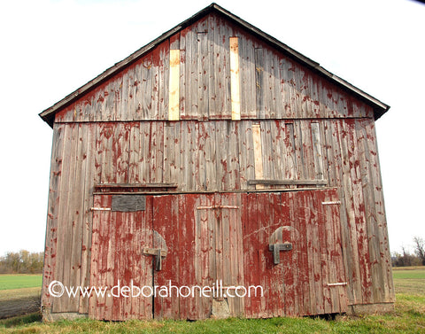 Red & Grey Tobacco Barn