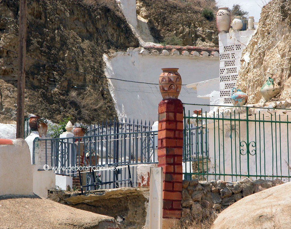 Spain, Pottery, Guadix,16x20 print